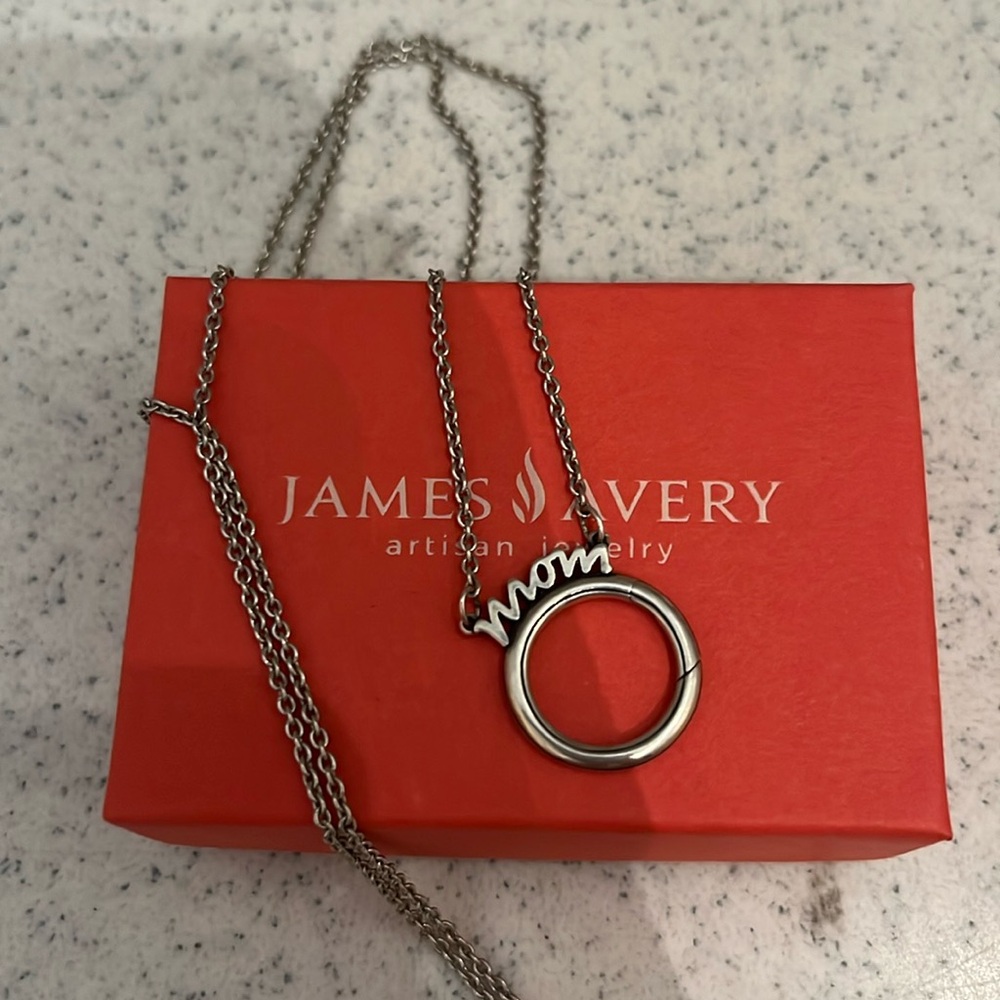 JAMES AVERY "Mom" Changeable Charm Necklace New 24 inches/ Great Gift 🎁